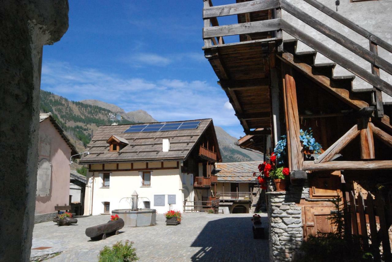 Baita della Fontana Villa Pragelato Esterno foto